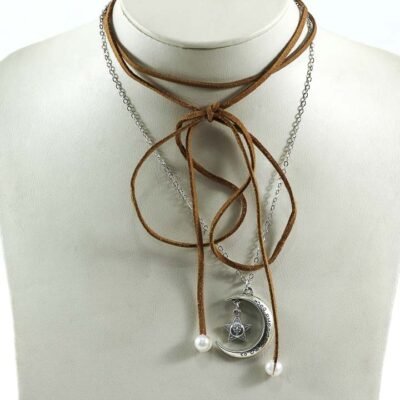 Necklace, White, beads & Crescent & Star