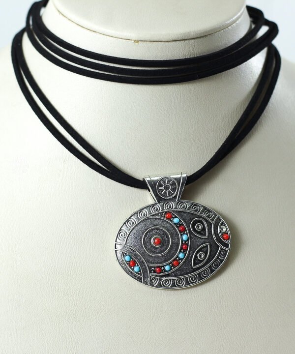 Necklace Black leather