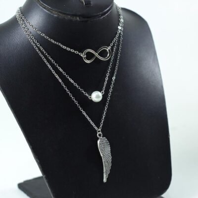Necklace Silver metal 3
