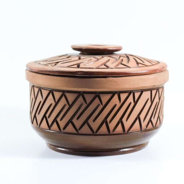 طاجن مع تغطية