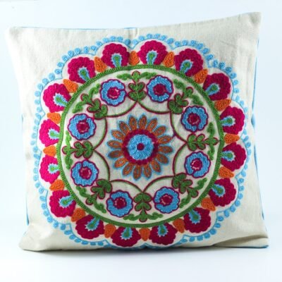 Cushion's cover, Off-White, with colorful flowers
