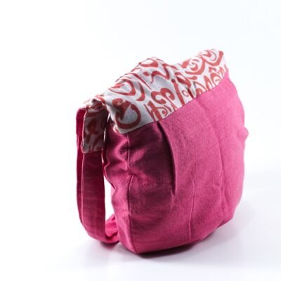 Handbag, Arabic words