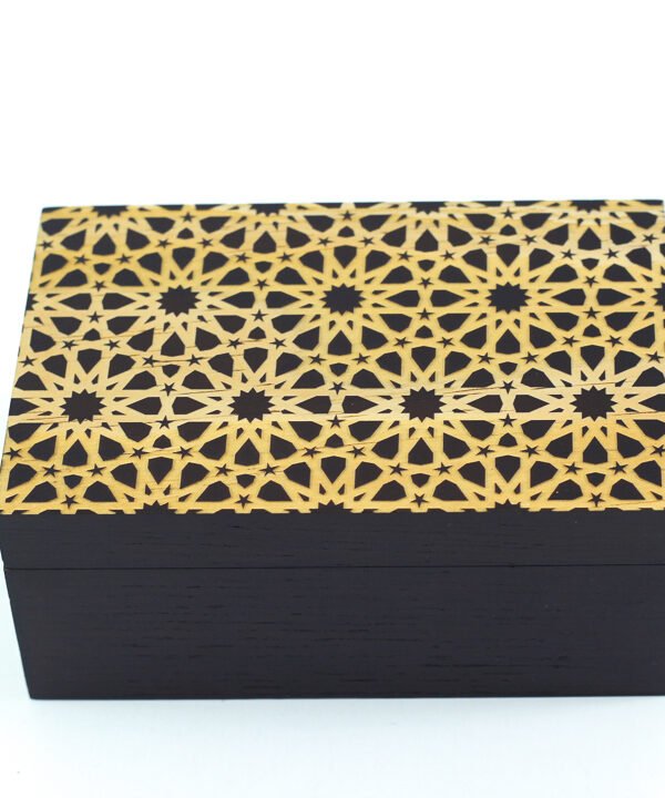 صندوق بني غامق رسومات اسلامية (3)