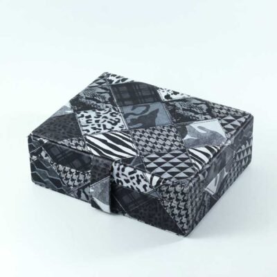 Accessories box, Animal skins, Black & white