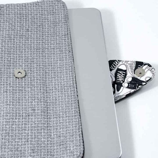 Laptop sleeve, Converse shoes - Image 2