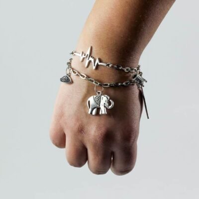 Bracelet, Silver colored circle (Love)