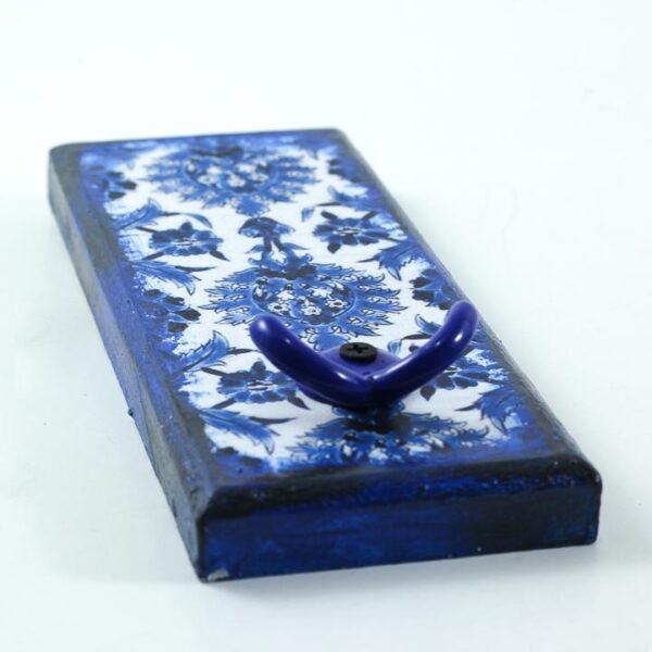 Key hanger, Blue flowers - Image 2