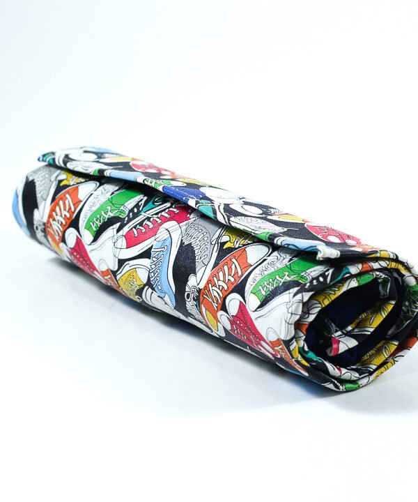 Rolling case, Converse shoes