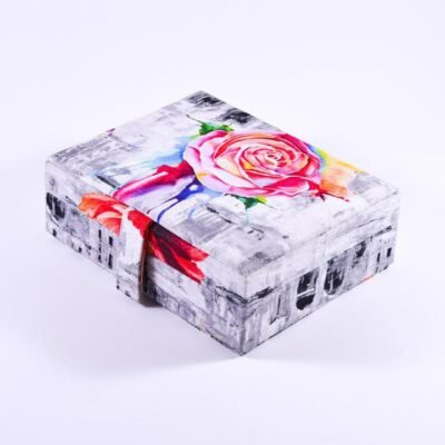 Accessories box, Grey and white, Pink flower
