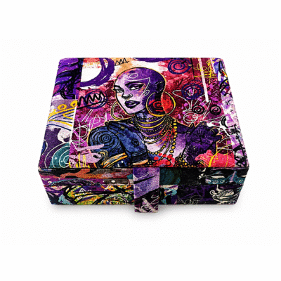 Accessories box, Bald African Woman