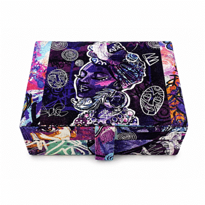 Accessories box, African Woman