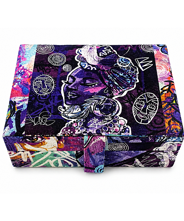 Accessories box, African Woman